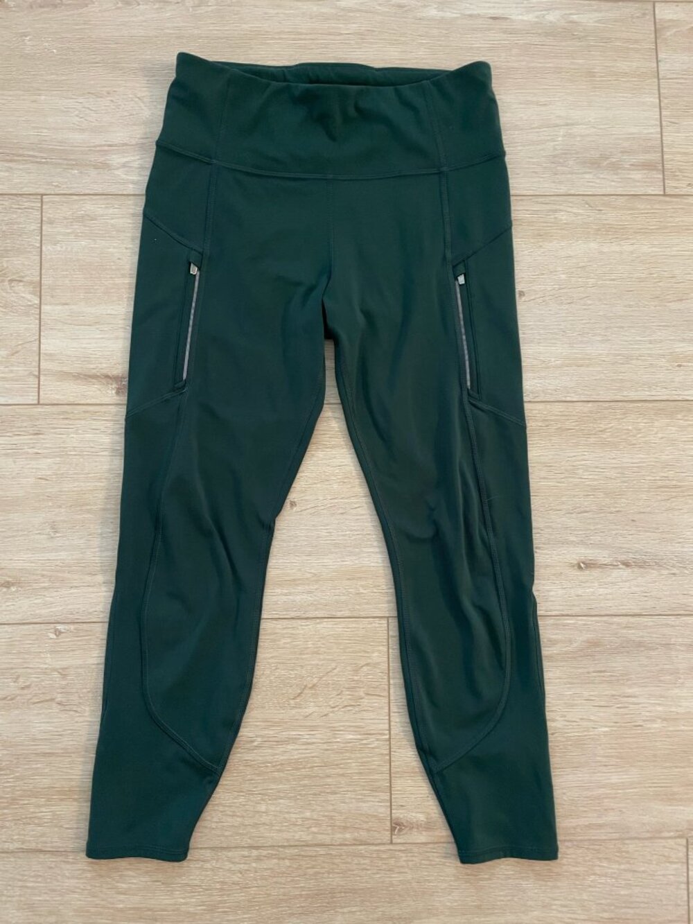 Athleta Rainier 7/8 Tight Leggings Dark Green High Rise Medium